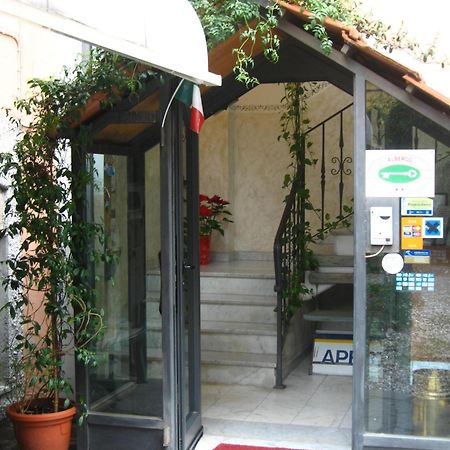 Albergo La Villetta Sarzana Exterior foto