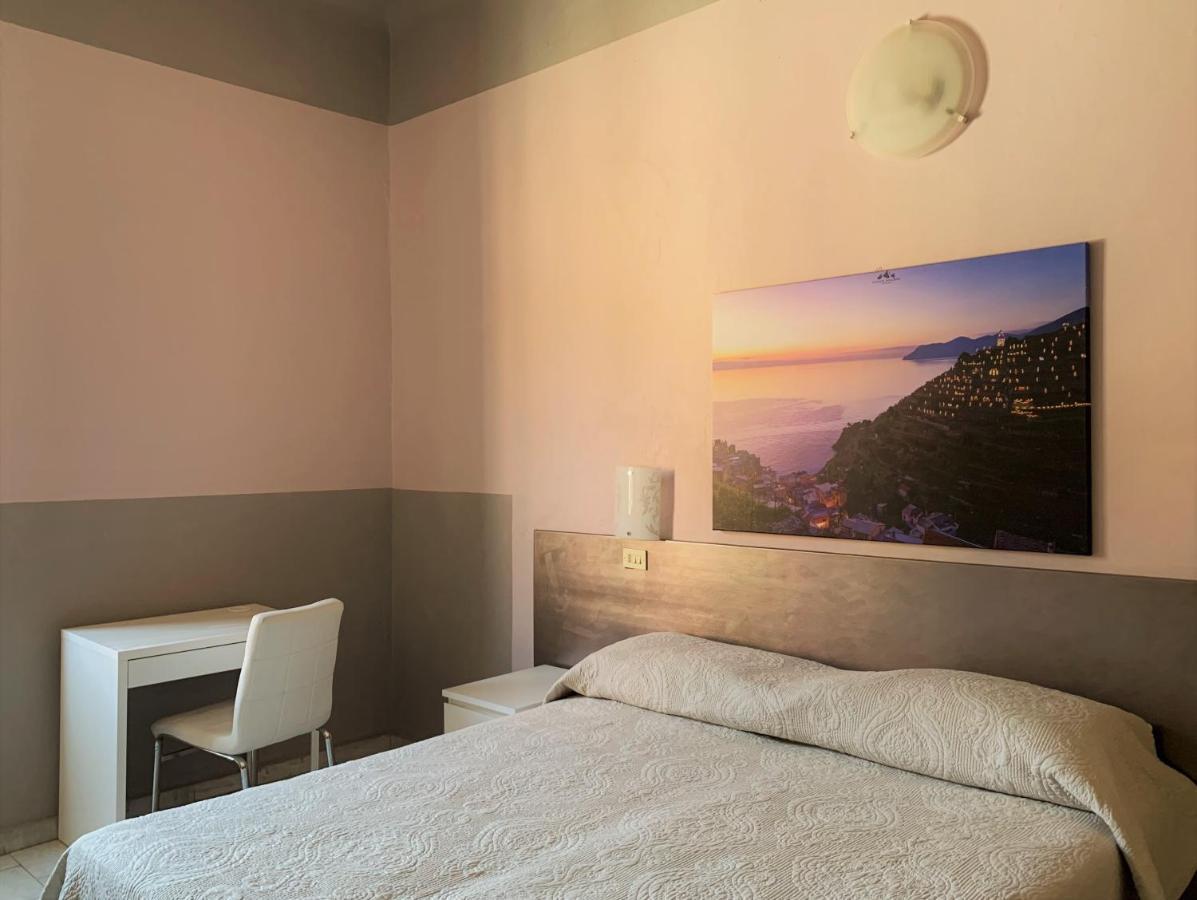 Albergo La Villetta Sarzana Exterior foto